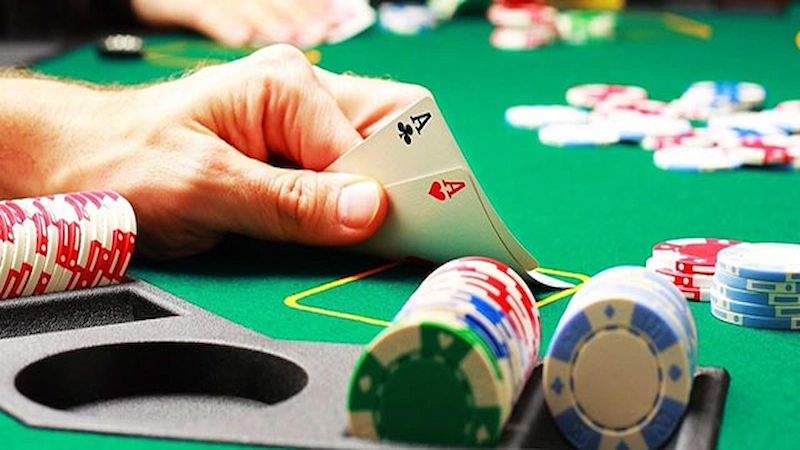 Cách chơi Poker - Hướng dẫn cho người mới bắt đầu